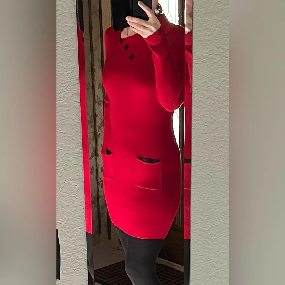 Red Dress - Picture 2 of 9